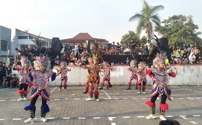 5f1203db-d423-44c0-9769-f88983cfb1d1